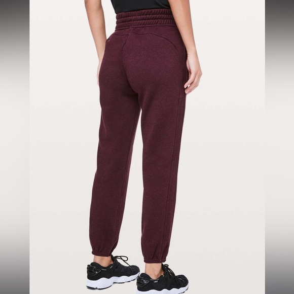 Lululemon plush timer jogger pants size 8 - Picture 3 of 8